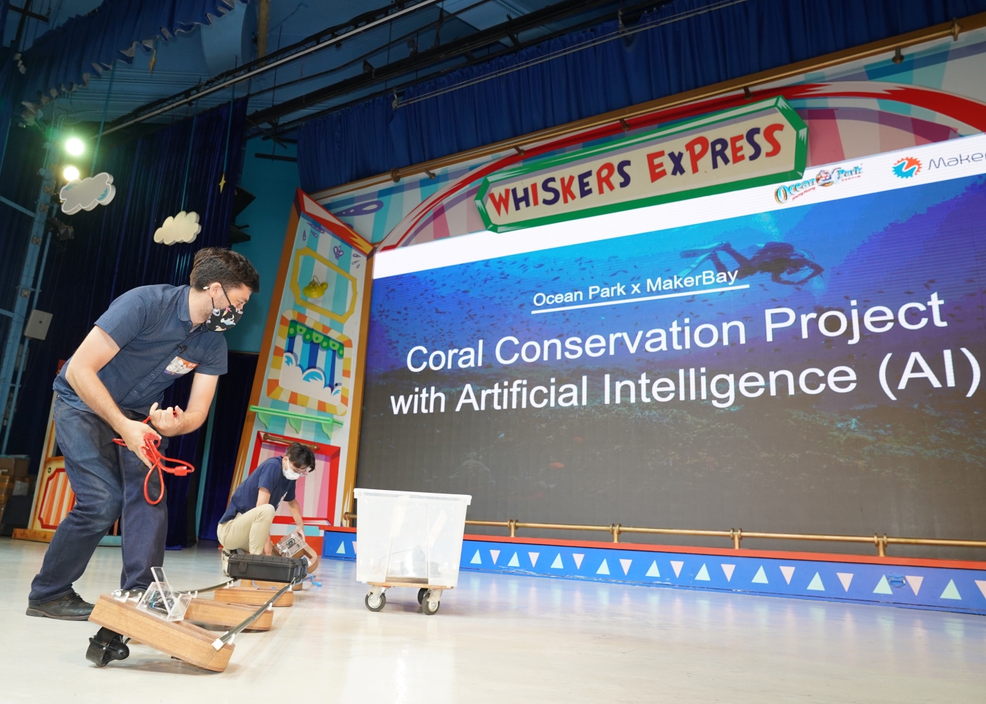 The first online coral reef survey in Hong Kong