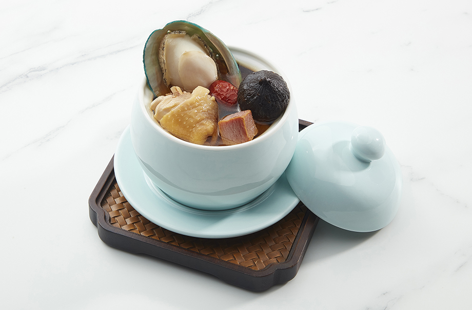 Double-boiled Chicken with Abalone and Black Garlic