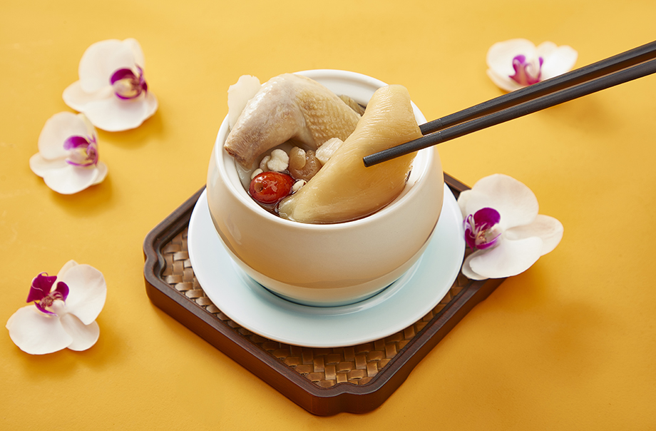 Double-boiled Partridge with Fish Maw in Supreme Broth