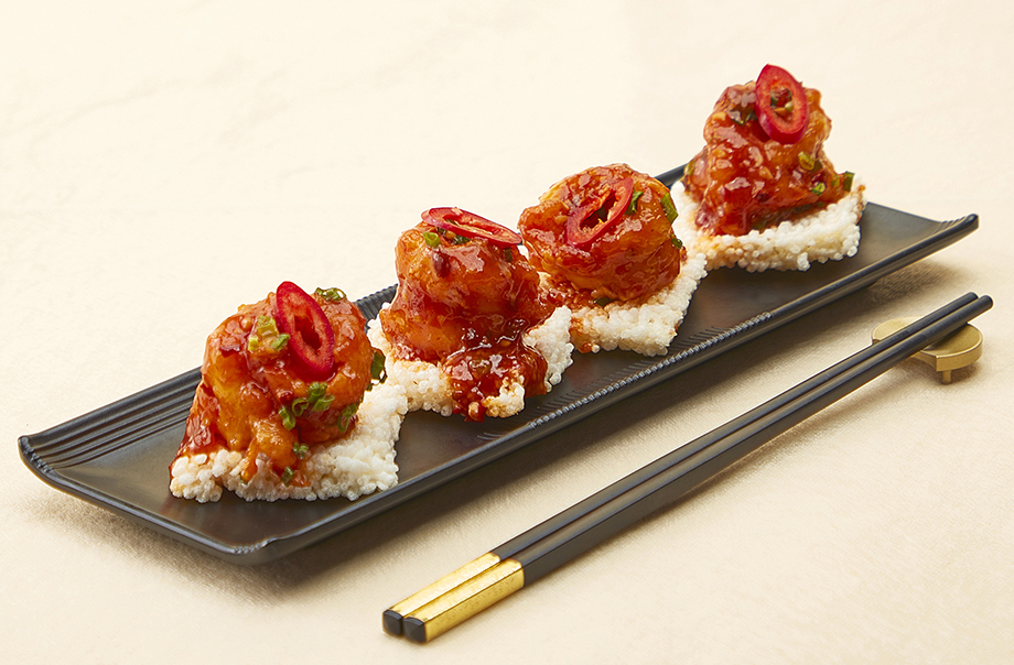 Stir-fried King Prawn with Crispy Rice Cake in Chili Sauce
