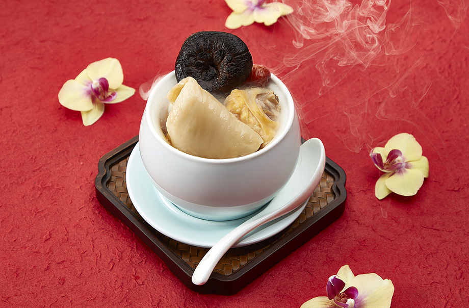 Double-boiled Chicken Consommé with Arisaema Tubes Fungus and Fish Maws 