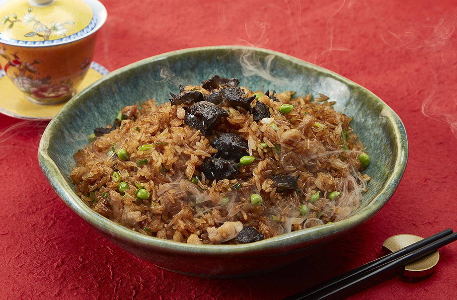 Fried Rice with Sea Cucumber, Diced Chicken and Conpoy